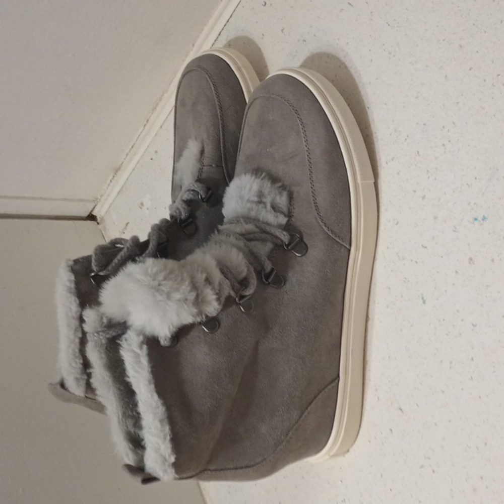 Madden Girl Women's Size 11 Fur Lined Suede Boots